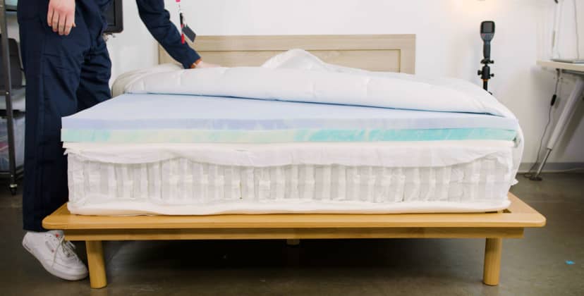 Best Cooling Mattress of 2025 - Best Cooling Mattress Overall - Helix Midnight Luxe - 3