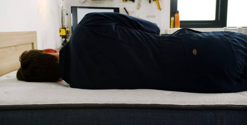 Best Mattress for Side Sleepers - Best Overall Mattress - Helix Midnight Luxe - 3