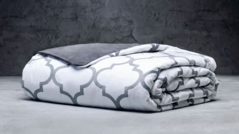 Best Weighted Blankets of 2025 - Best Cooling - Luxome Removable Cover Weighted Blanket