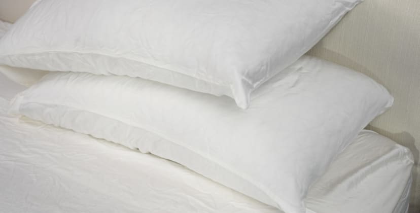 Best Cooling Sheets of 2025: Chill Layers for Hot Sleepers - Best Luxury - Cozy Earth Bamboo Sheet Set