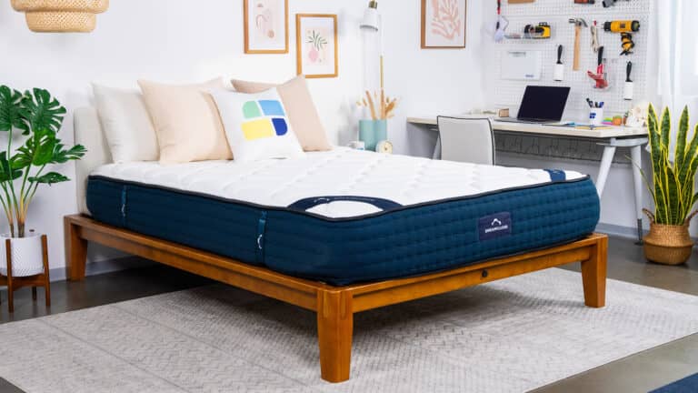 Best King Mattress of 2025 - DreamCloud Mattress