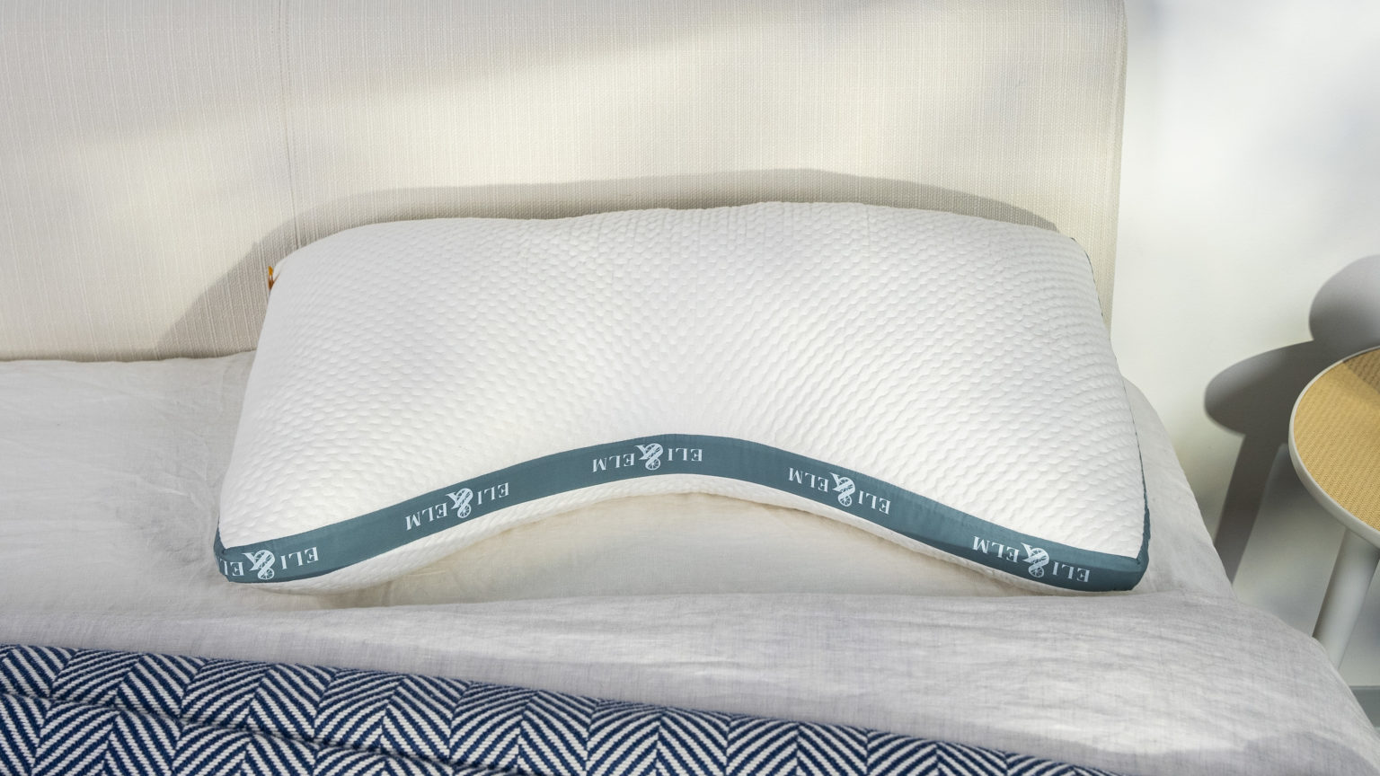Best Pillows for Neck Pain - Best for Side Sleepers - Eli & Elm Cotton Side-Sleeper Pillow - 2
