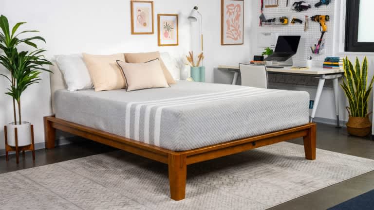The Best Memory Foam Mattresses - Best for Couples - Leesa Original